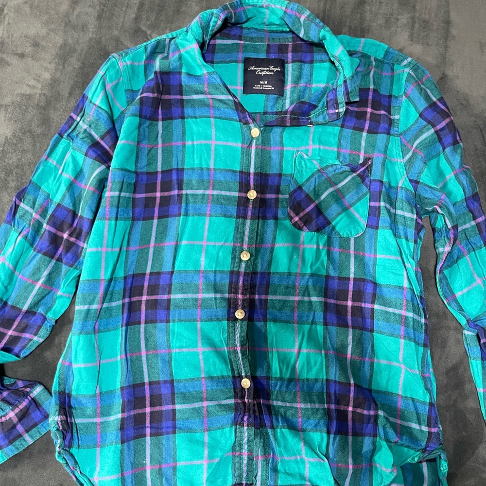 American eagle women’s flannel